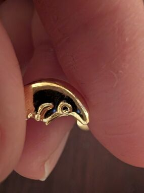 18k Gold Crescent Moon Earrings